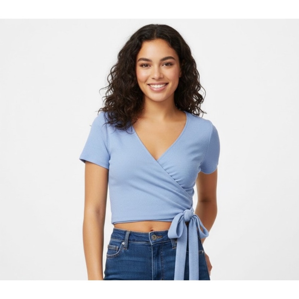 Hollister Wrap Crop Top Balletcore Ribbed Blue Short Sleeve Tie Waist Women's‎ M
